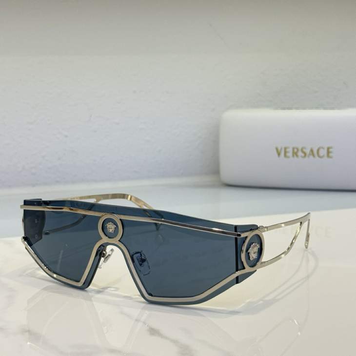 Picture of Versace Sunglasses _SKUfw79280534fw